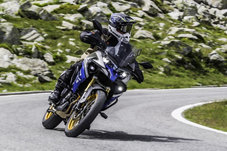 EMOZIONE SU STRADA
